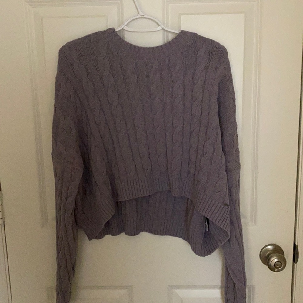 Hollister sweater